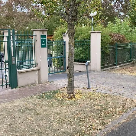 J-Mo Home - Magny - Moderne Et Chaleureux Esterno foto