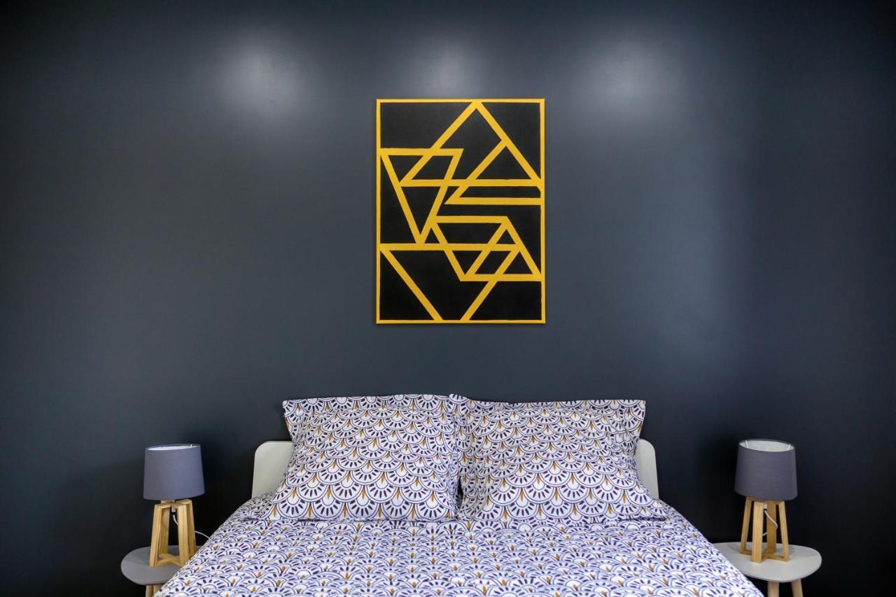 Appartement J-mo - - Moderne Et Chaleureux *